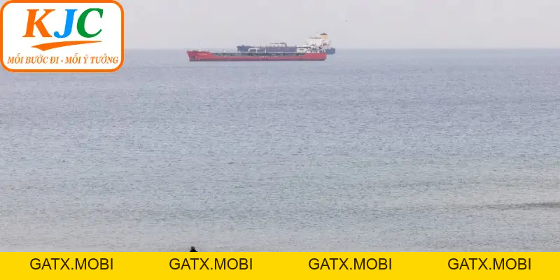 Tấn Công Tàu Dầu Trên Biển Đen | KJC News 13/1 - GATX.MOBI